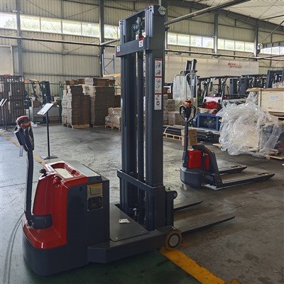 1,5-2,0 tonnalik elektr sxemasidan stacker vilkalar yuk mashinasi EPS
